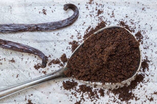 Madagascar Vanilla Bean Powder, Unsweetened (Pure Ground Raw Vanilla Beans) 1lb